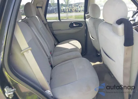 2007 Chevrolet Trailblazer Ls из США, поврежденный, VIN 1GNDS13S272240140